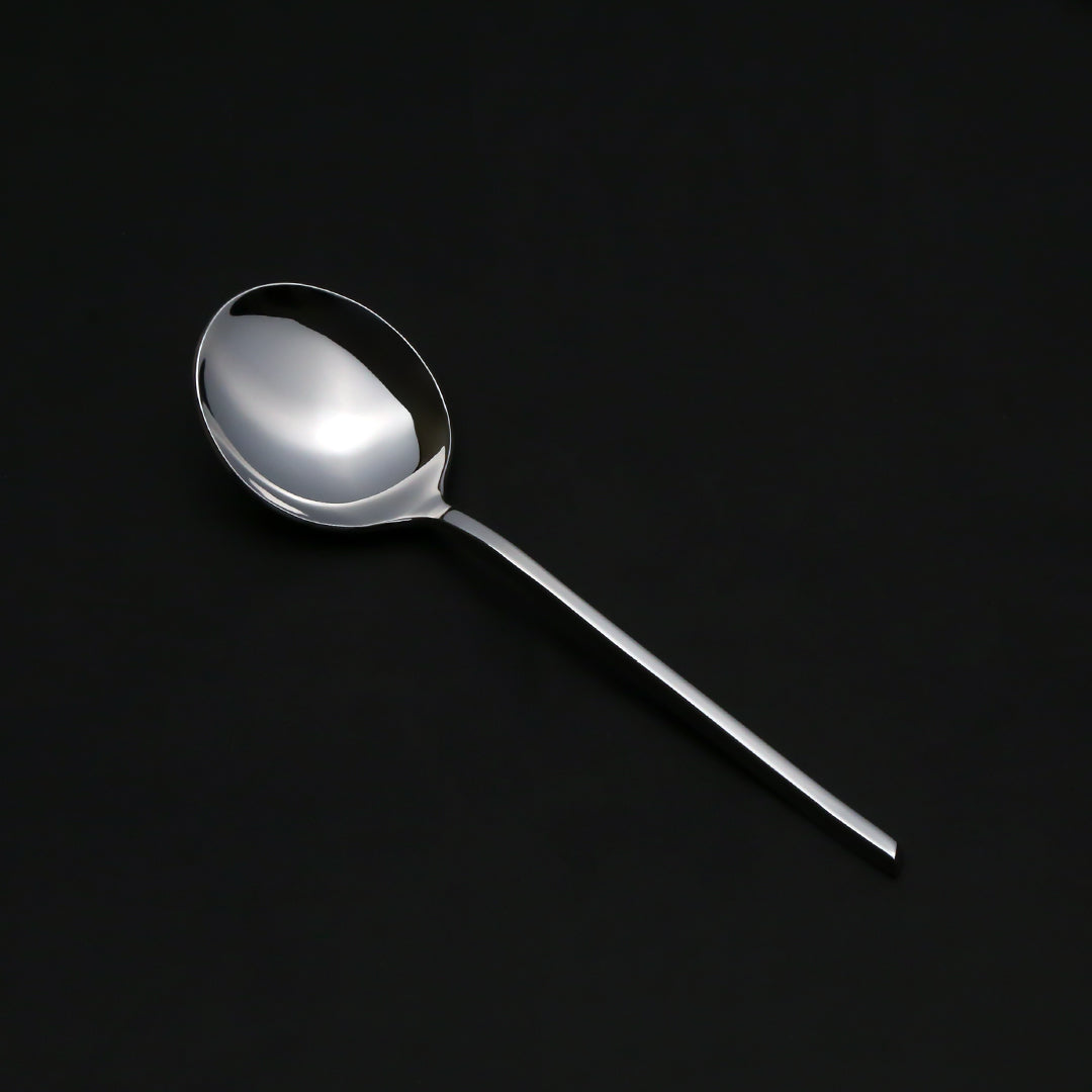 Polka Serving Curry