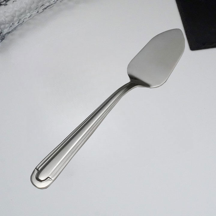 Astra Cake Lifter