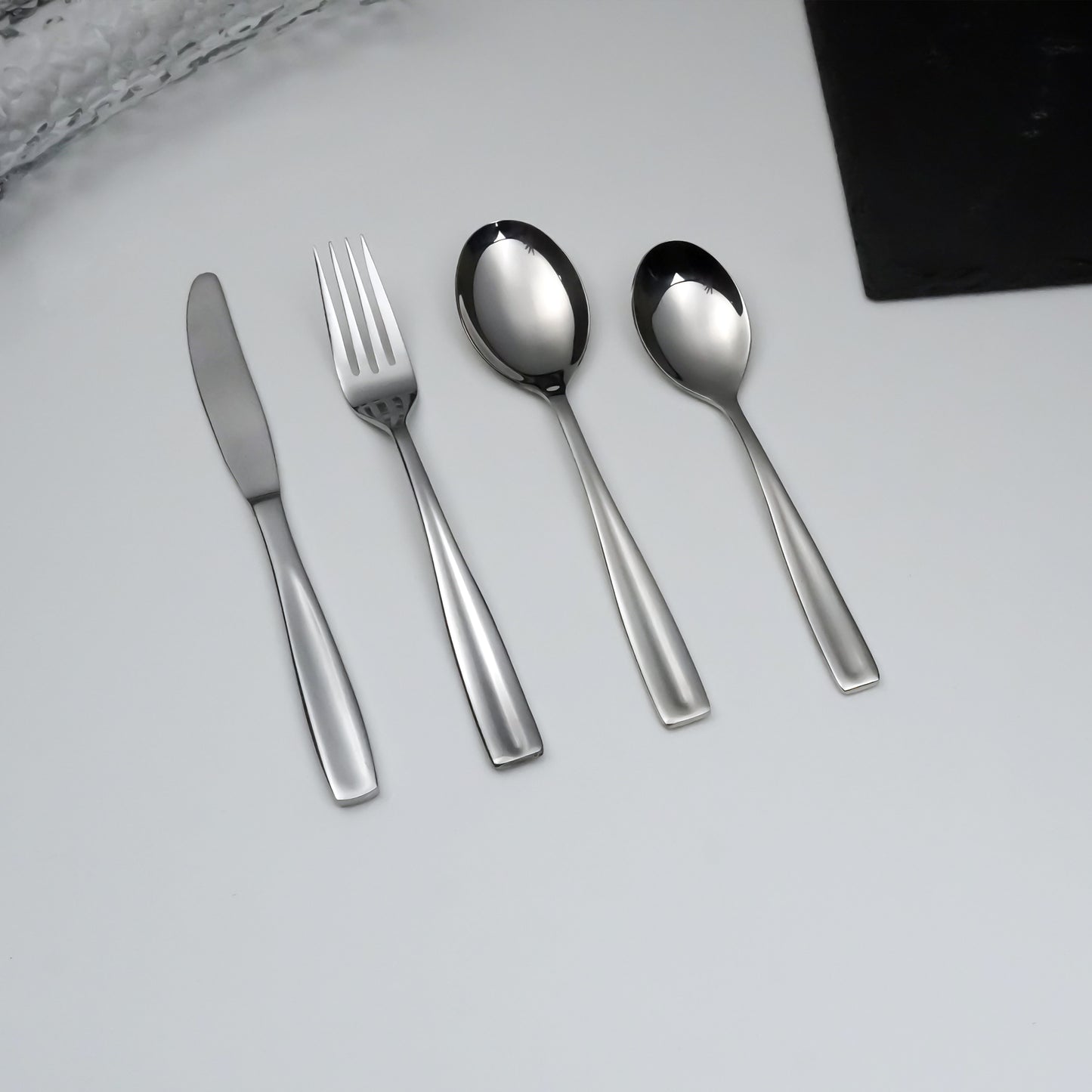 Lunaro Cutlery Set